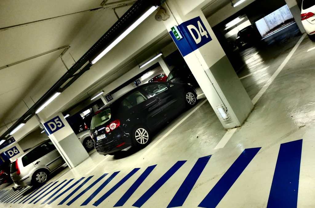 Parking Place de la Paix, Suresnes